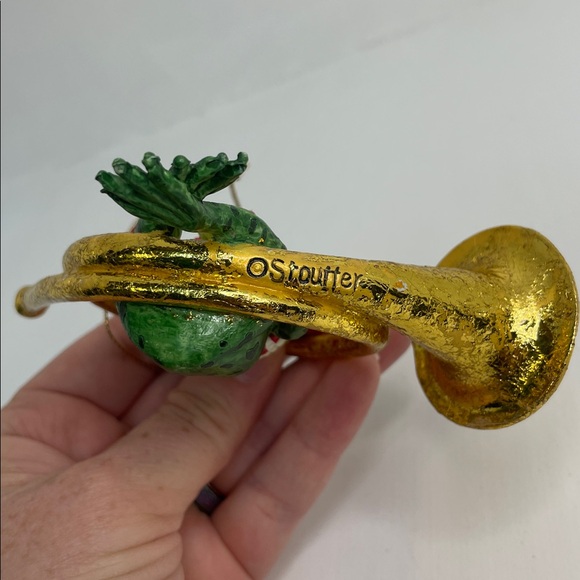 Stouffer Frog Ornament with Gold Horn - Picture 3 of 6